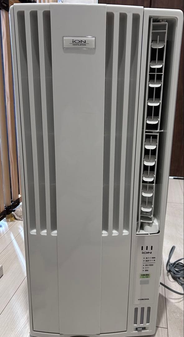 コロナ窓用エアコン2022年製