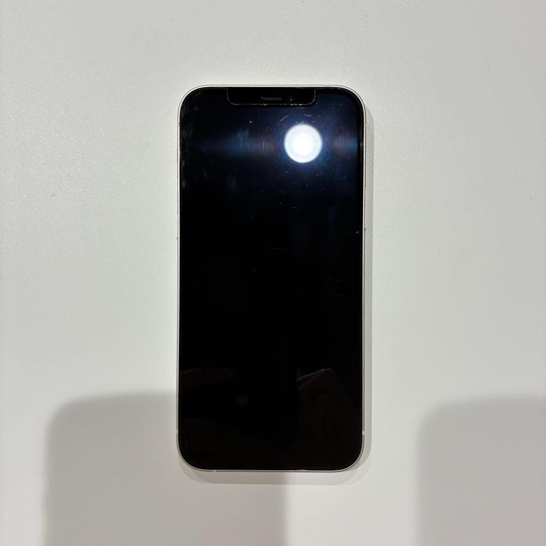 Apple iPhone 12 ホワイト 本体 64GB