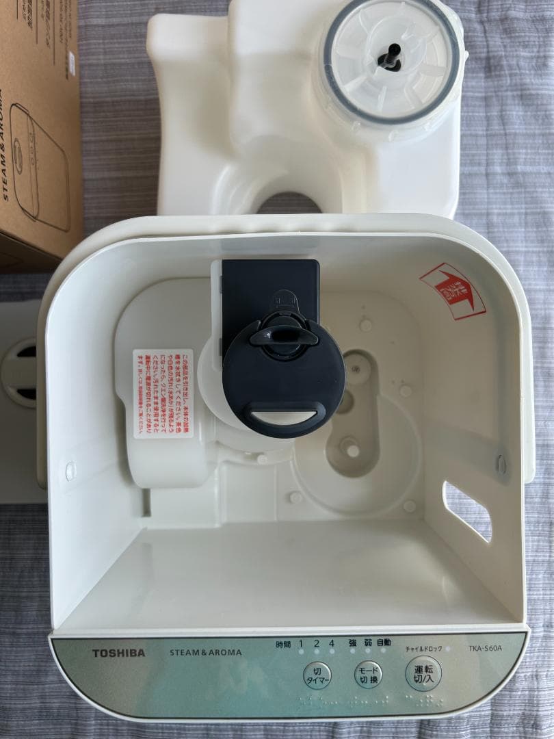 【未使用品】東芝 加湿器 TKA-S60A W ホワイト