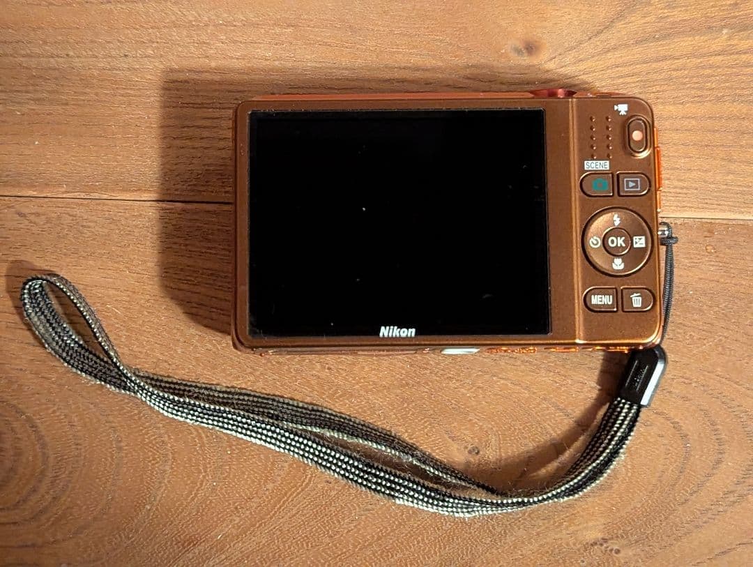 三連休のみ値下げ　Nikon COOLPIX S6500　ジャンク品